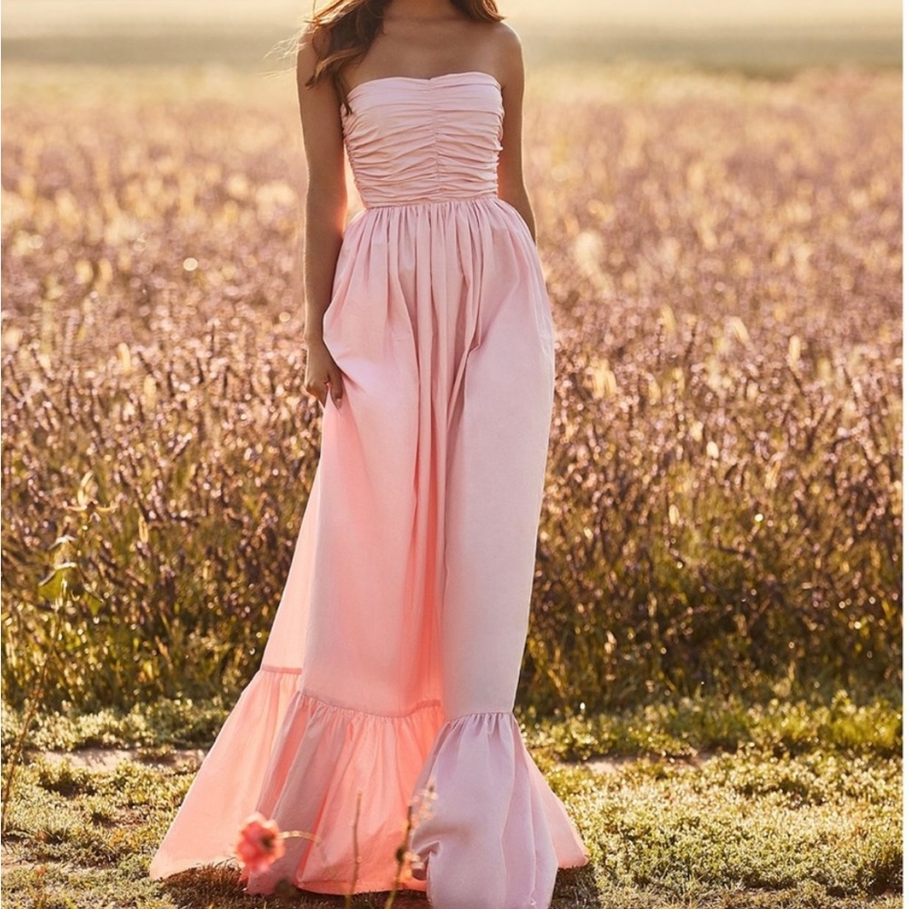 Alamour the label Belle Dress. Light pink perfect for spring/summer
